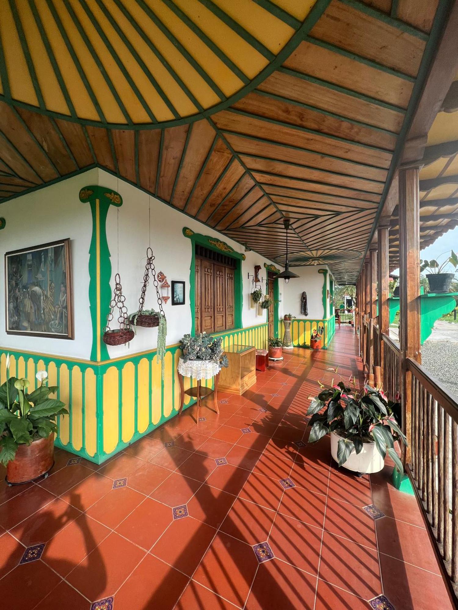 Отель Casa Lemar Кимбайя Экстерьер фото